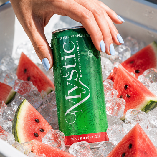 Cannabis Drinks vs Alcohol: What's the Difference?